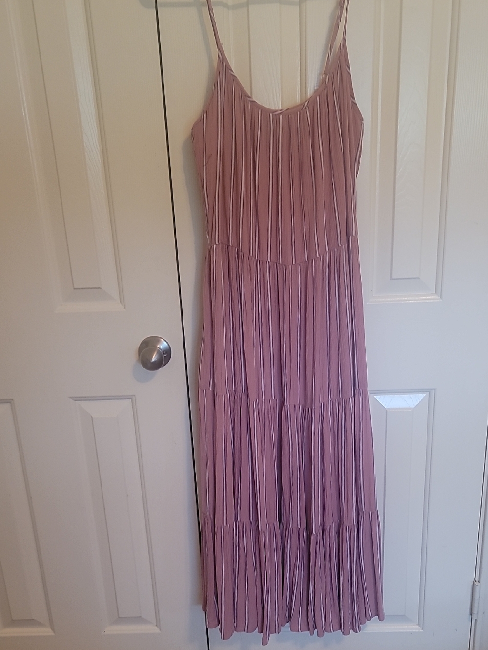 Express Mauve Spaghetti-Strap Pleated Maxi Dress